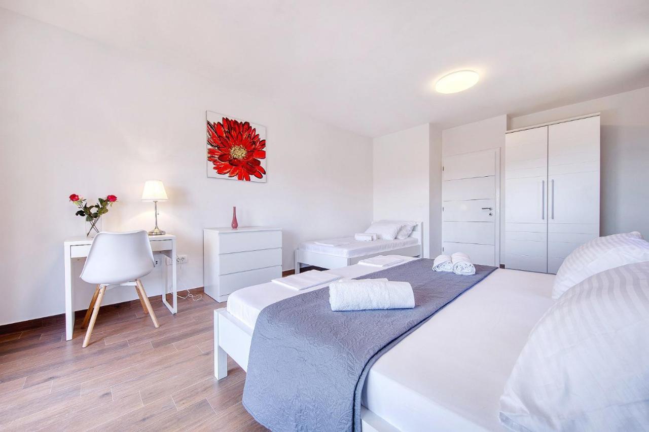Vidalis, No 1 Apartment Kozino Exterior photo