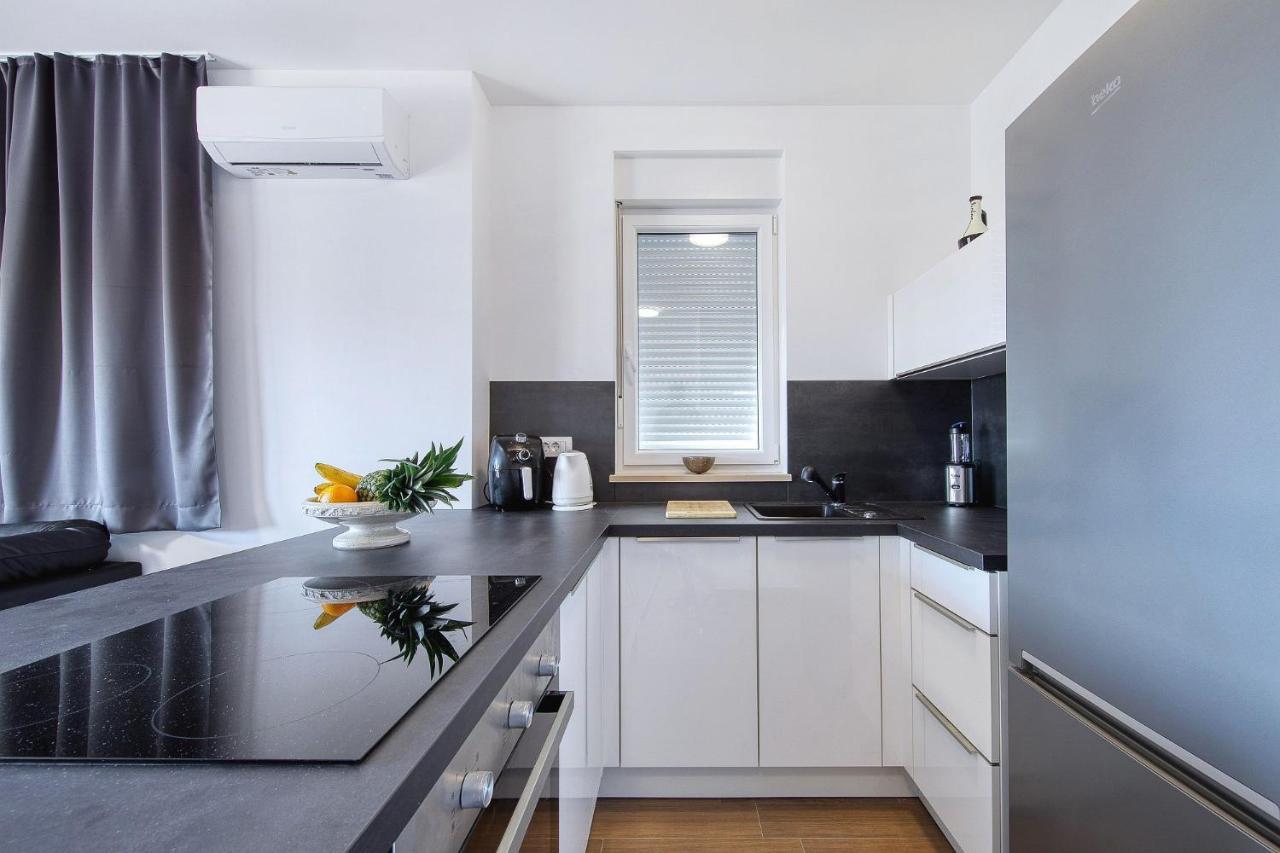 Vidalis, No 1 Apartment Kozino Exterior photo